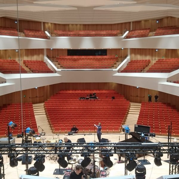 Fohhn Focus Venue in der Dresdener Philharmonie, Aufbau